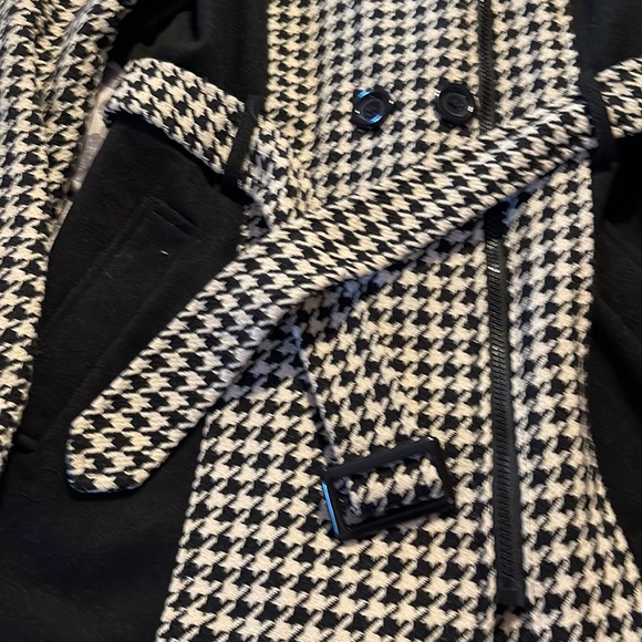 Beautiful woman’s houndstooth black and white coat. Size L. - Picture 7 of 12